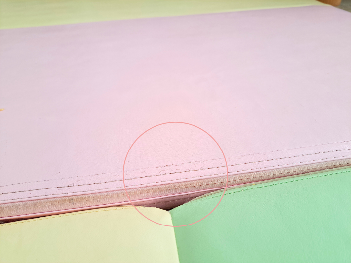 Caraz(カラズ)プレイマットが擦れてきた